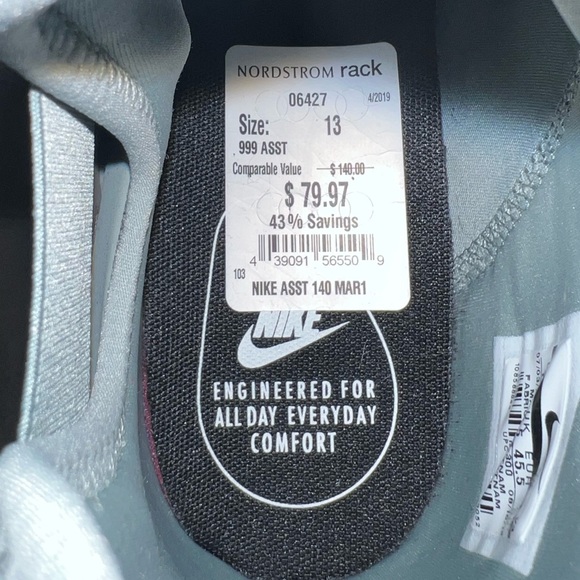 New Nike shoes - Picture 8 of 9